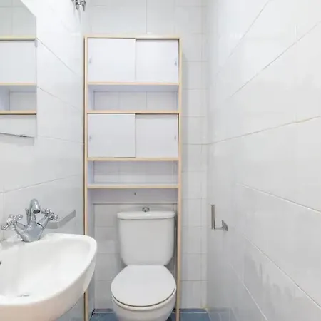 Amplio Piso De 80m2 En Pleno Centro Apartment *