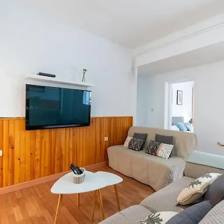 Amplio Piso De 80m2 En Pleno Centro * Seville